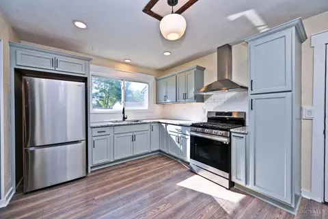 Kitchen - 6569 Graf Dr, Cincinnati, OH 45230 photo 1 of 5