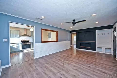 Living - 6569 Graf Dr, Cincinnati, OH 45230 photo 5 of 5