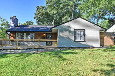 6569 Graf Dr, Cincinnati, OH 45230