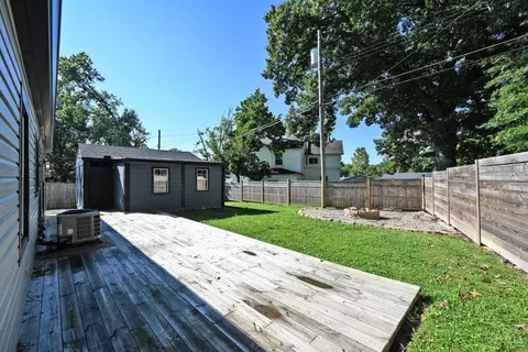 Exterior - 6569 Graf Dr, Cincinnati, OH 45230 photo 6 of 11