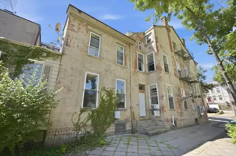 Exterior - 215 Warner St, Cincinnati, OH 45219 photo 4 of 4