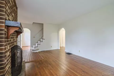 Living - 4712 Basil Ln, Cincinnati, OH 45238 photo 3 of 4