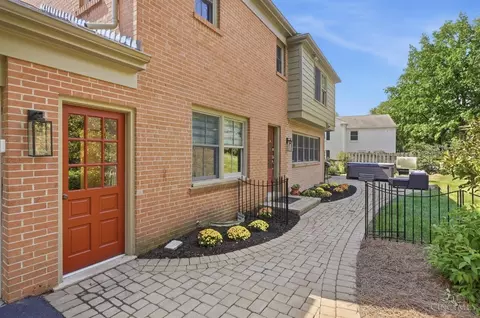 Exterior - 7194 Regiment Dr, Cincinnati, OH 45244 photo 9 of 12