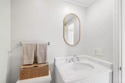 Bath - 7194 Regiment Dr, Cincinnati, OH 45244 photo 1 of 6