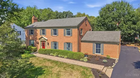 Exterior - 7194 Regiment Dr, Cincinnati, OH 45244 photo 2 of 12