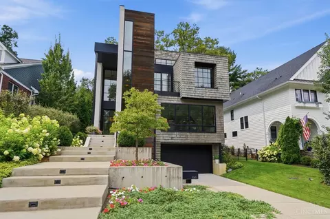 Exterior - 3315 Menlo Ave, Cincinnati, OH 45208 photo 2 of 20