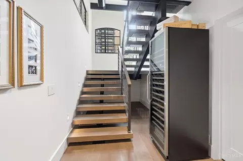Entry Way - 3315 Menlo Ave, Cincinnati, OH 45208 photo 15 of 19