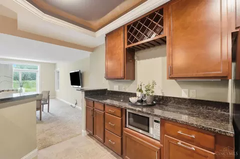 Kitchen - 6375 Tarton Fields Ln, Mason, OH 45040 photo 6 of 6