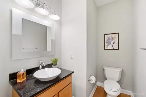 Bath - 6375 Tarton Fields Ln, Mason, OH 45040 photo 1 of 9
