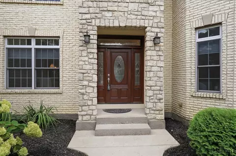 Entry Way - 6375 Tarton Fields Ln, Mason, OH 45040 photo 1 of 6