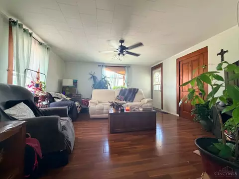 Living - 125 Apple St, Georgetown, OH 45121 photo 1 of 3