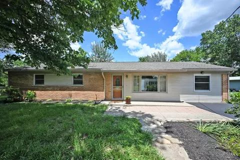 1102 Heatherstone Way, Milford, OH 45150