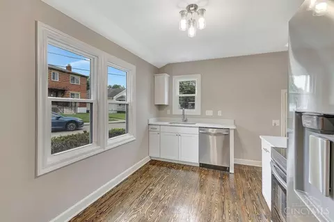 Kitchen - 253 Ohio Ave, Reading, OH 45215 photo 2 of 3