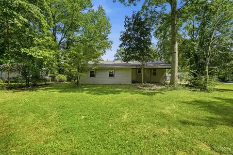 Exterior - 4239 Brookside Dr, Batavia, OH 45103 photo 2 of 3