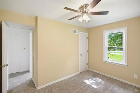 Bedroom - 4239 Brookside Dr, Batavia, OH 45103 photo 3 of 5
