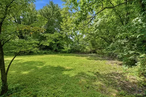 Exterior - 4239 Brookside Dr, Batavia, OH 45103 photo 3 of 3