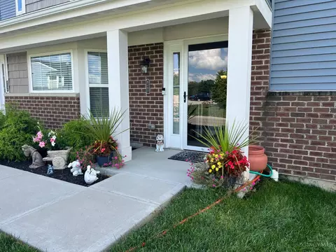 4362 Waters Edge Ln, Lebanon, OH 45036
