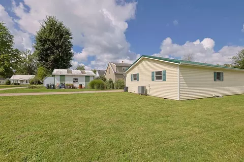 Exterior - 708 Main St, Blanchester, OH 45107 photo 3 of 3
