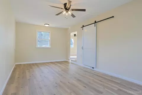 Living - 708 Main St, Blanchester, OH 45107 photo 5 of 7