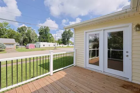 Exterior - 708 Main St, Blanchester, OH 45107 photo 2 of 3