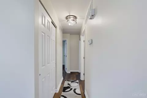 Entry Way - 8265 Forest Rd, Cincinnati, OH 45255 photo 1 of 1