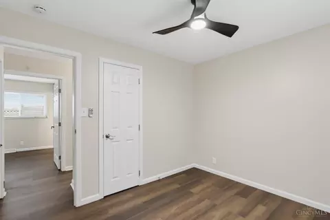 Bedroom - 8265 Forest Rd, Cincinnati, OH 45255 photo 8 of 10