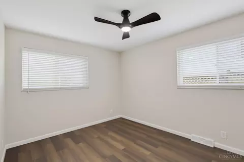 Bedroom - 8265 Forest Rd, Cincinnati, OH 45255 photo 1 of 10