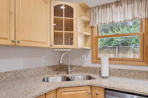 Kitchen - 8265 Forest Rd, Cincinnati, OH 45255 photo 2 of 2