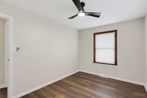 Bedroom - 8265 Forest Rd, Cincinnati, OH 45255 photo 3 of 10
