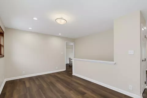 Living - 8265 Forest Rd, Cincinnati, OH 45255 photo 6 of 7