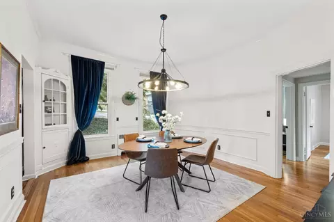 Dining - 3214 Close Ct, Cincinnati, OH 45208 photo 1 of 4