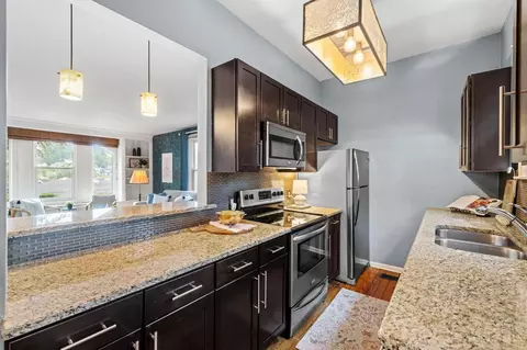Kitchen - 3214 Close Ct, Cincinnati, OH 45208 photo 1 of 6