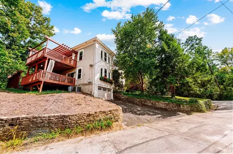 Exterior - 3214 Close Ct, Cincinnati, OH 45208 photo 6 of 12