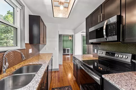 Kitchen - 3214 Close Ct, Cincinnati, OH 45208 photo 6 of 6