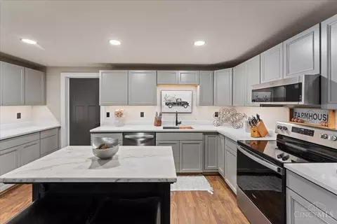 Kitchen - 4640 St Rt 133, Batavia, OH 45103 photo 6 of 7
