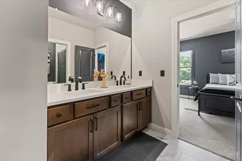 Bath - 4640 St Rt 133, Batavia, OH 45103 photo 1 of 4