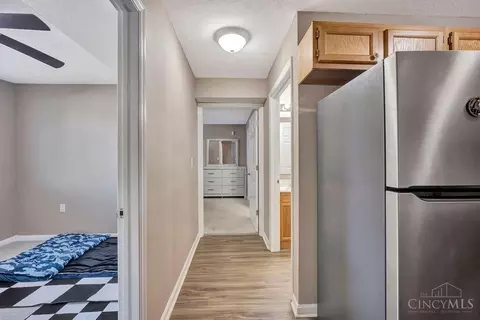 Entry Way - 5970 Colerain Ave, Cincinnati, OH 45239 photo 2 of 2