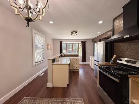 Kitchen - 1602 Rose Pl, Cincinnati, OH 45237 photo 1 of 8
