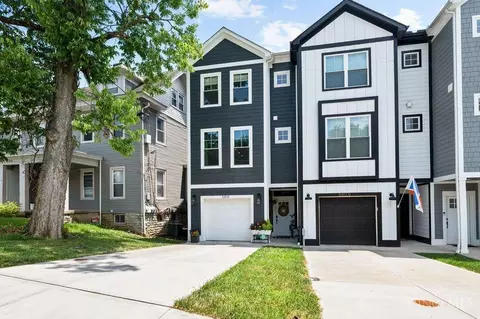 5814 Montgomery Rd, Cincinnati, OH 45212