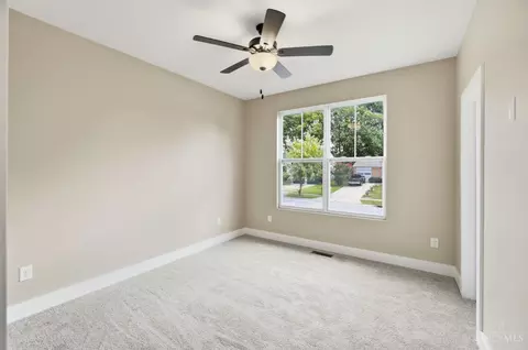 Bedroom - 1006 Harrogate Ct, Forest Park, OH 45240 photo 6 of 10
