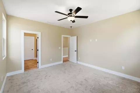 Bedroom - 1006 Harrogate Ct, Forest Park, OH 45240 photo 3 of 10