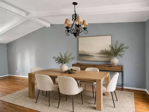 Dining - 8354 Shadowpoint Ct, Montgomery, OH 45242 photo 1 of 1