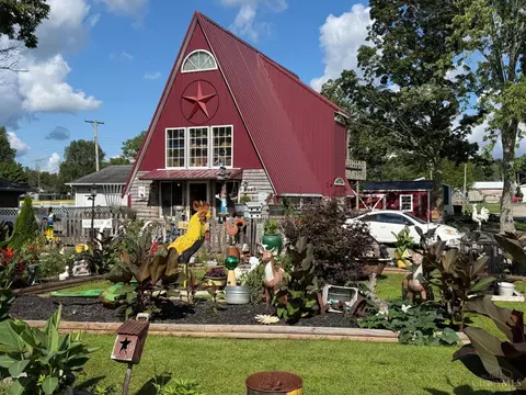 204 Sycamore St, Lynchburg, OH 45142