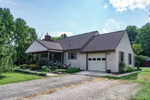 Exterior - 10581 Chipstone Dr, Harrison, OH 45030 photo 2 of 24