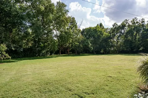 Exterior - 10581 Chipstone Dr, Harrison, OH 45030 photo 12 of 24