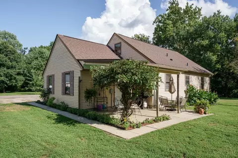 Exterior - 10581 Chipstone Dr, Harrison, OH 45030 photo 17 of 24