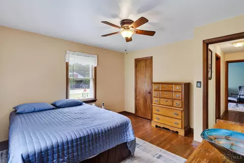 Bedroom - 10581 Chipstone Dr, Harrison, OH 45030 photo 2 of 6