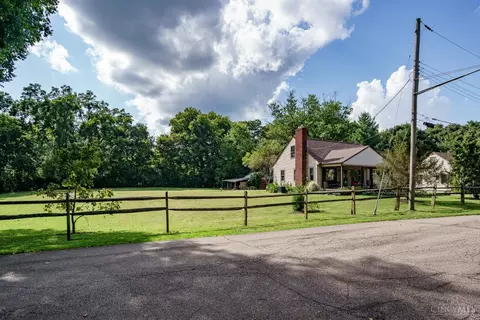 Exterior - 10581 Chipstone Dr, Harrison, OH 45030 photo 3 of 24
