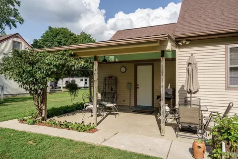 Exterior - 10581 Chipstone Dr, Harrison, OH 45030 photo 19 of 24