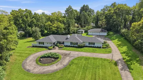 6730 Bennett Rd, Anderson Twp, OH 45230